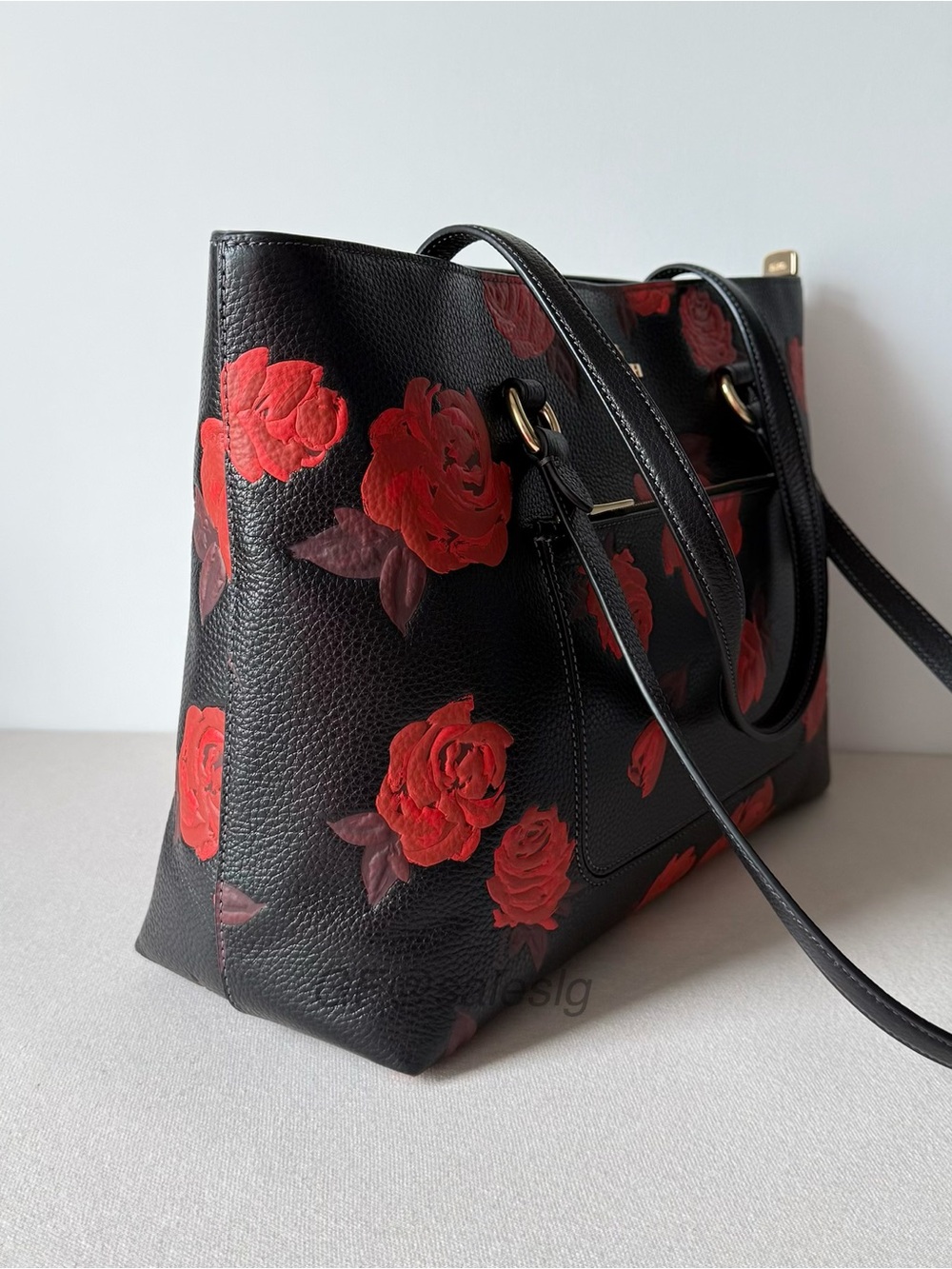 NWT Coach Black/Gold Station Tote Red Flower multiple pockets CCE23 - Picture 6 of 14